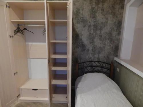Hostal ????????