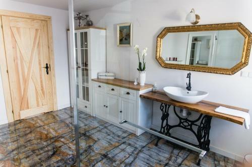 Bed & Breakfast Chata Pod ?wini? G�r?