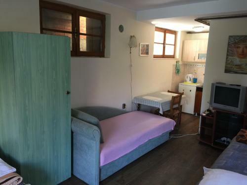 Mini Apartman