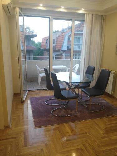 Vlado Apartment