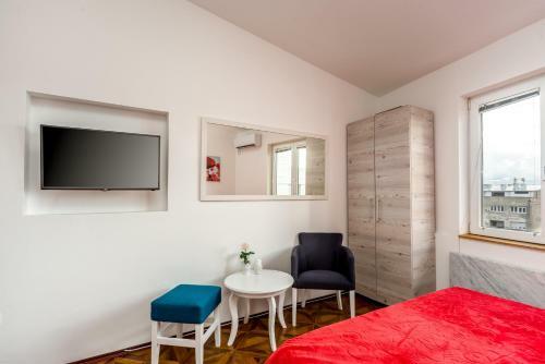 Lux Apartment In Downtown