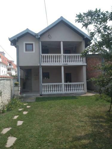 Plavi Apartman Airport