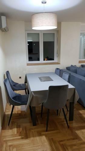 Dynasty Apartments