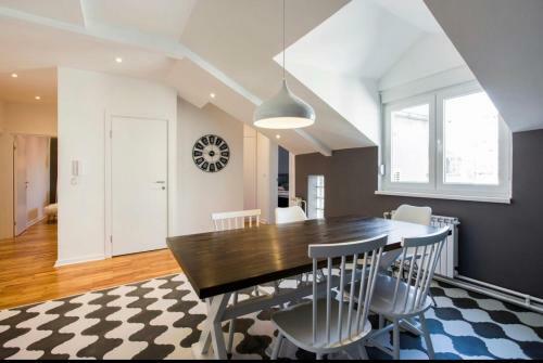 Apartamento Belgrade Magic City Heart With Parking