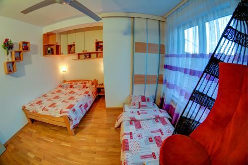 Albergue Rooms And Apartments S