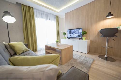 Hostal Empire Luxury Apartments