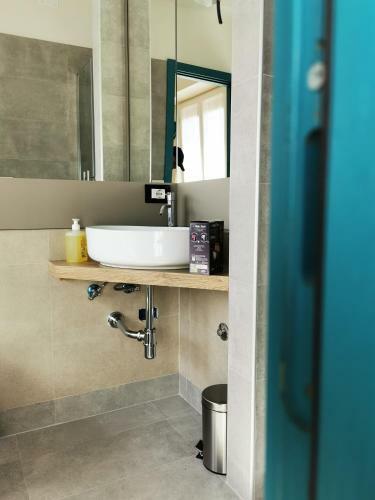 Hostal Avezzano 3 60 Guest House