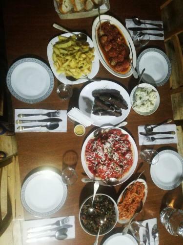 Hostal Dali Kaldanis Guest House