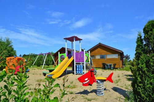 Holiday Resort, Bobolin