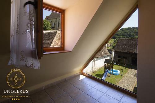 Hostal Thomas Guesthouse