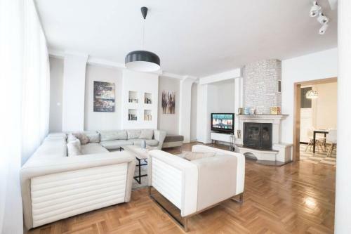 Apartamento Lina - Prn, Aktashi Home
