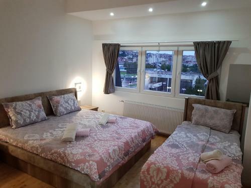 Apartamento Prishtina Newborn Abc Room