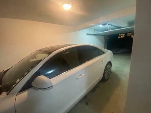 Royal Apartment Near Royal Mall