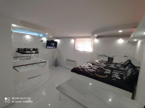 Bella Lux Apartman (Sa Hidromasaznom Kadom)