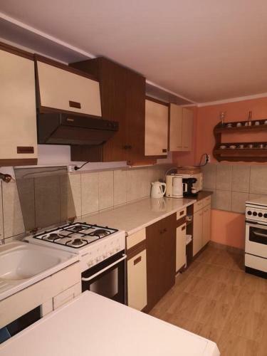Hostal Zaszil