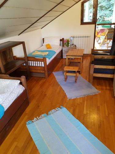 Hostal Nena & Rale Rooms