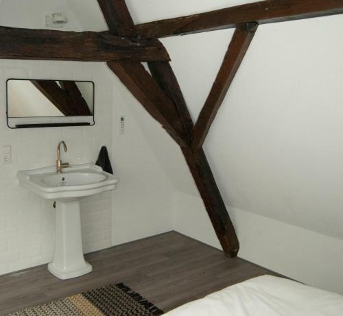 Bed & Breakfast Room 1637