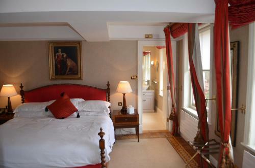 Castle House Hotel