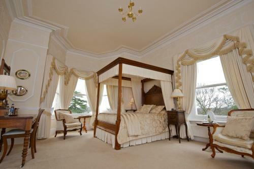 Hostal Munstone House