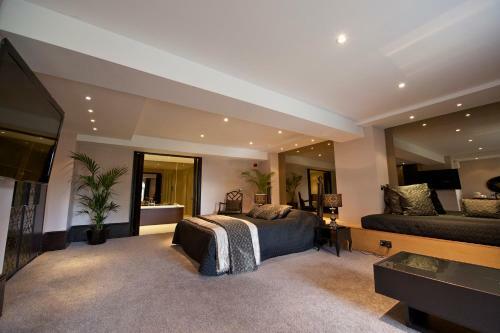 Hostal Munstone House