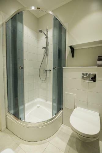 Renovated Apartment In Riga Center