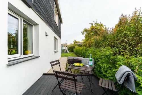 Family Garden Apartments