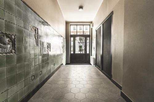 City Life Apartment