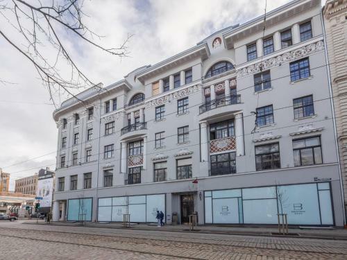 Quiet Former Library Apartment In A Dream Location