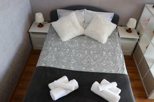 Crystal Apartment