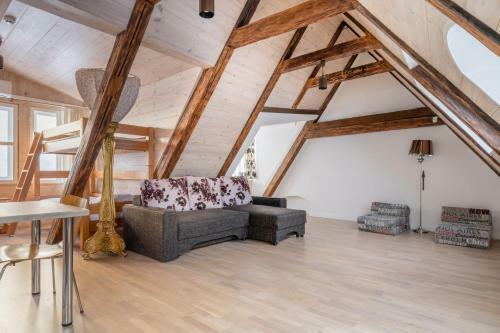 Cozy Family Old Town Apartment - Dream Location