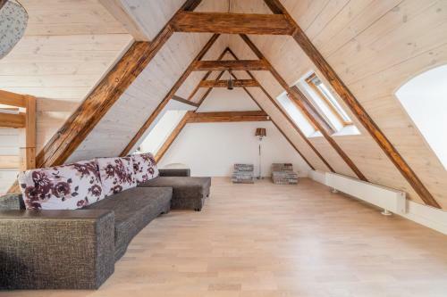 Cozy Family Old Town Apartment - Dream Location