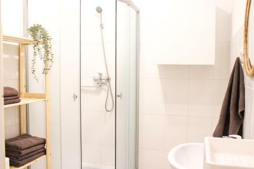 Cosy Apartment In Riga With Free Parking