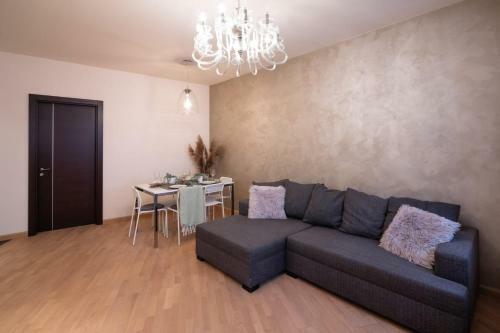 Old Riga Two Bedroom Apartment With 2 Bathrooms
