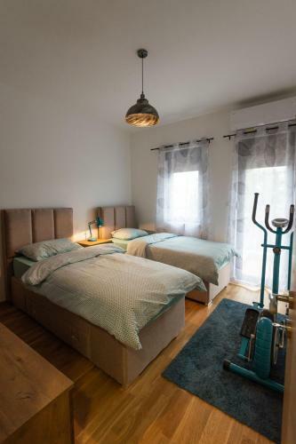 Modern, Bright And Cozy Apartment