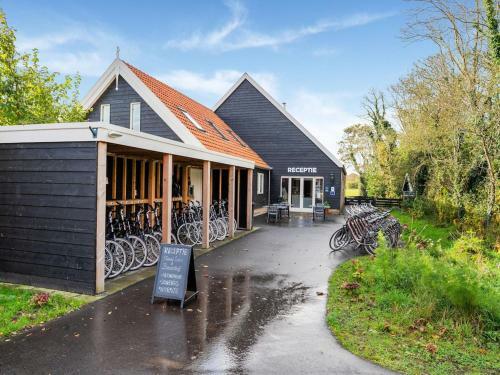 Luxury Holiday Home In Den Burg With A Whirlpool
