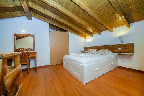 H - Montes de Praias Guesthouse