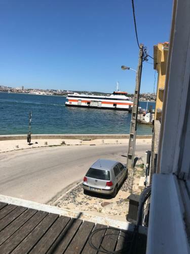 Hostal Tejos House