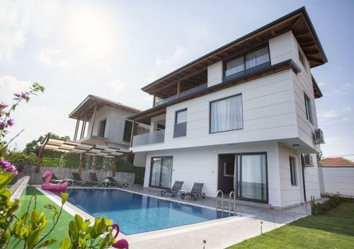 Villa Yildiz Premium