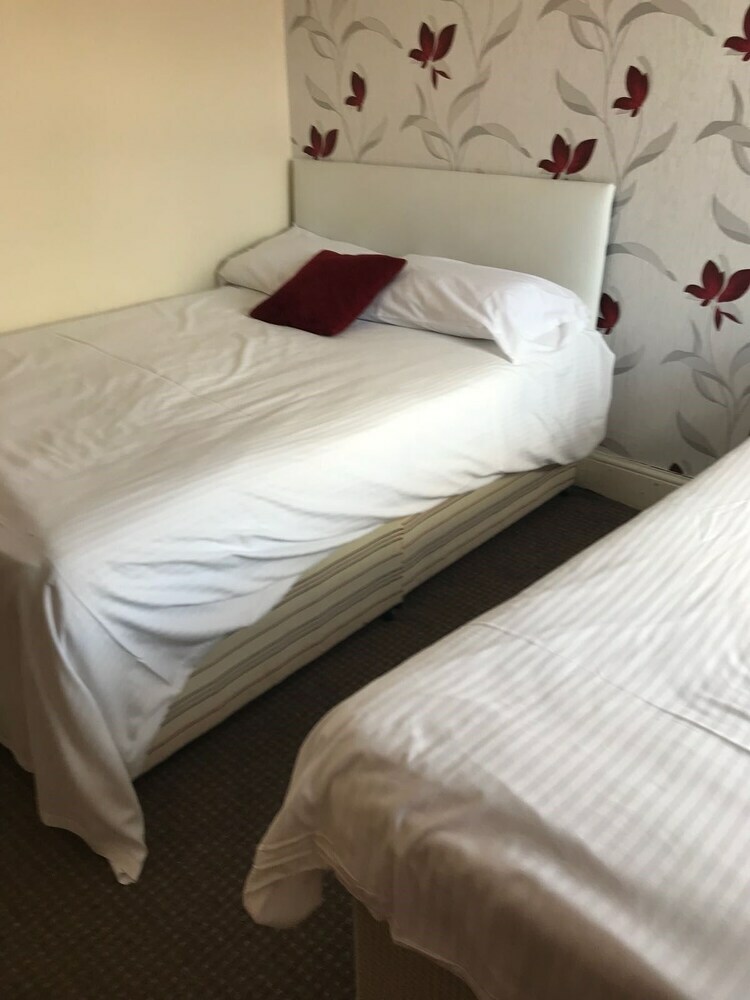 Chilton Hotel