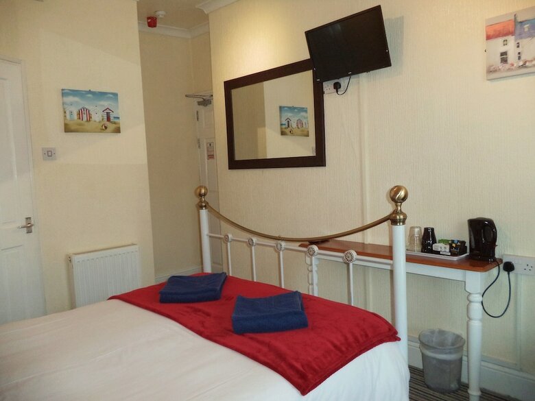 Hostal Phoenix Guest House