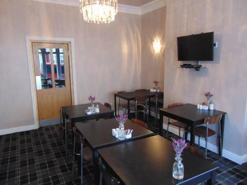 Hostal The Golden Sands