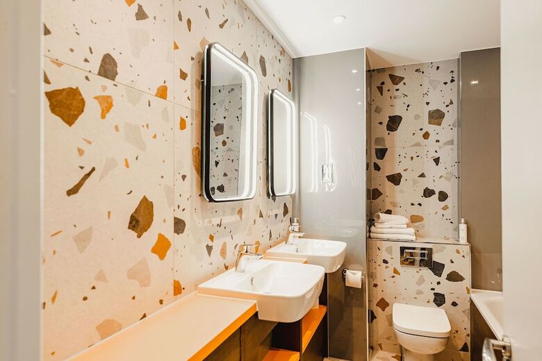 Hotel Village Urban Resort Blackpool