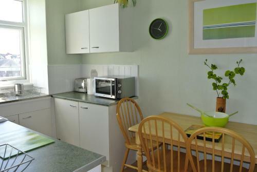 Chateau Dale Holiday Apartments