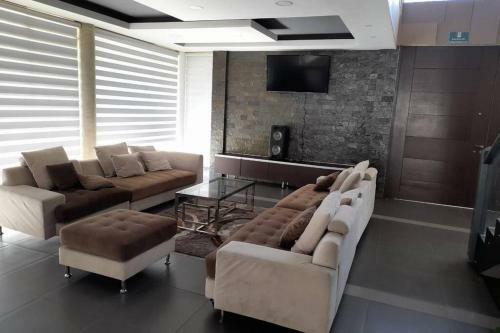 Bungalow Fever