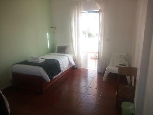 Hostal Ergobeach House