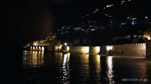 Manolya Apartment. Alanya, Center