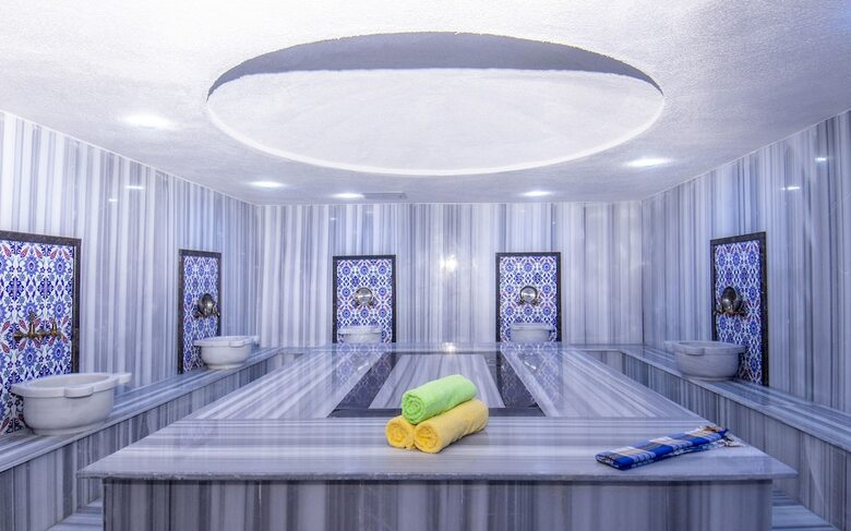 Relax Beach Hotel