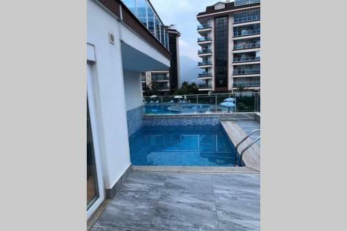 Apartamento �zel Havuzlu Daire