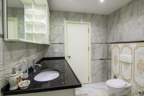 1 Bedroom City Apartments
