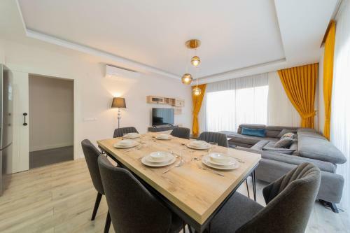 Pleasant Apartment With Shared Pools In Alanya, Antalya
